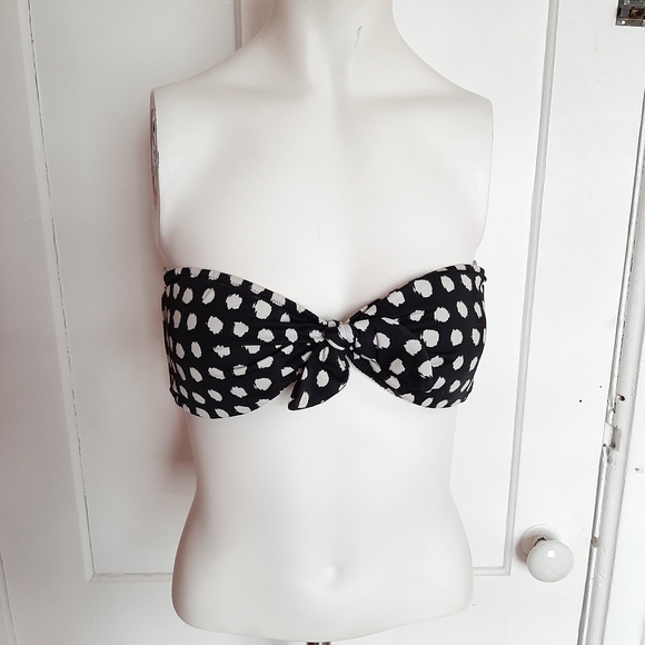 Victoria's Secret Other - Victoria's Secret Polka Dot Bikini Top